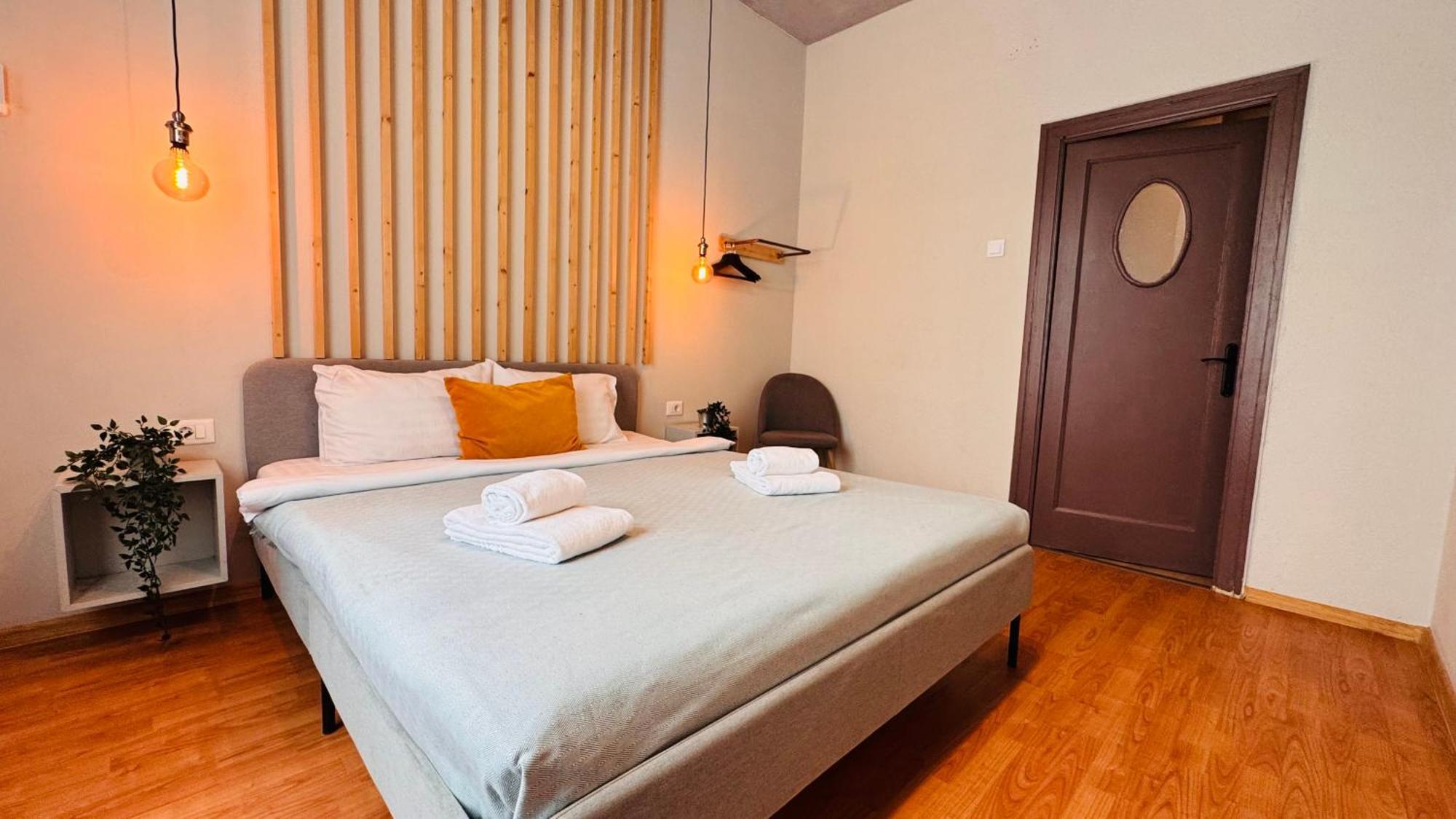 Ideal Home - Spacious & Modern Accommodation Near Unirii Square Bucharest Bilik gambar
