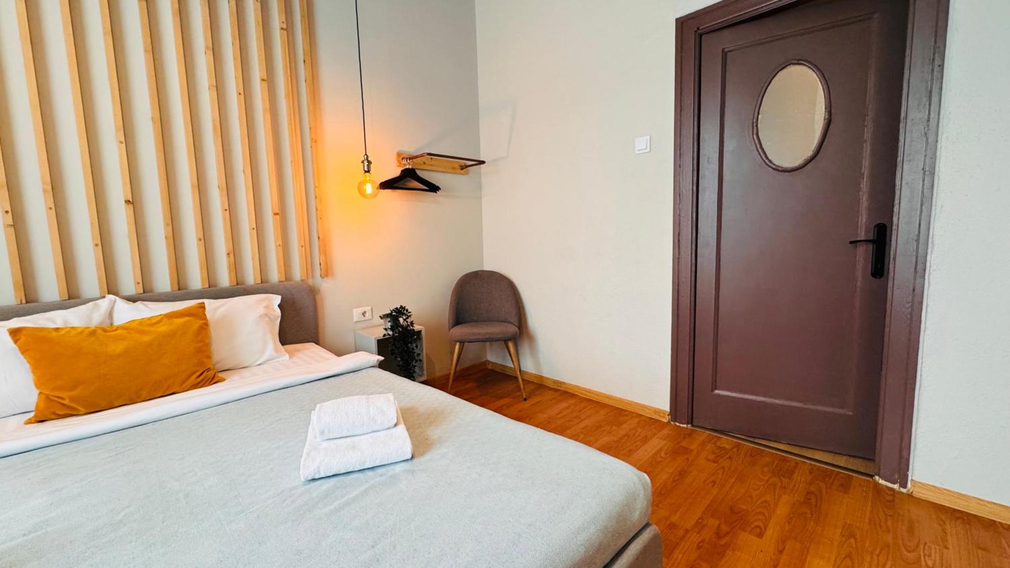 Ideal Home - Spacious & Modern Accommodation Near Unirii Square Bucharest Bilik gambar