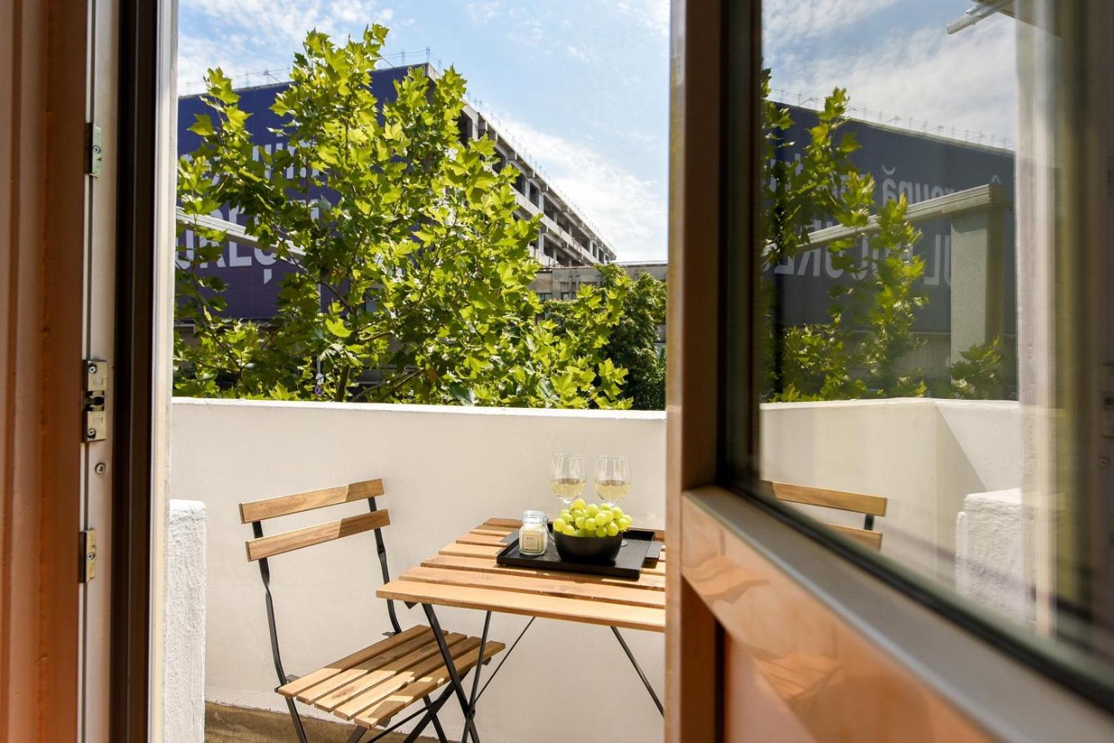 Ideal Home - Spacious & Modern Accommodation Near Unirii Square Bucharest Luaran gambar