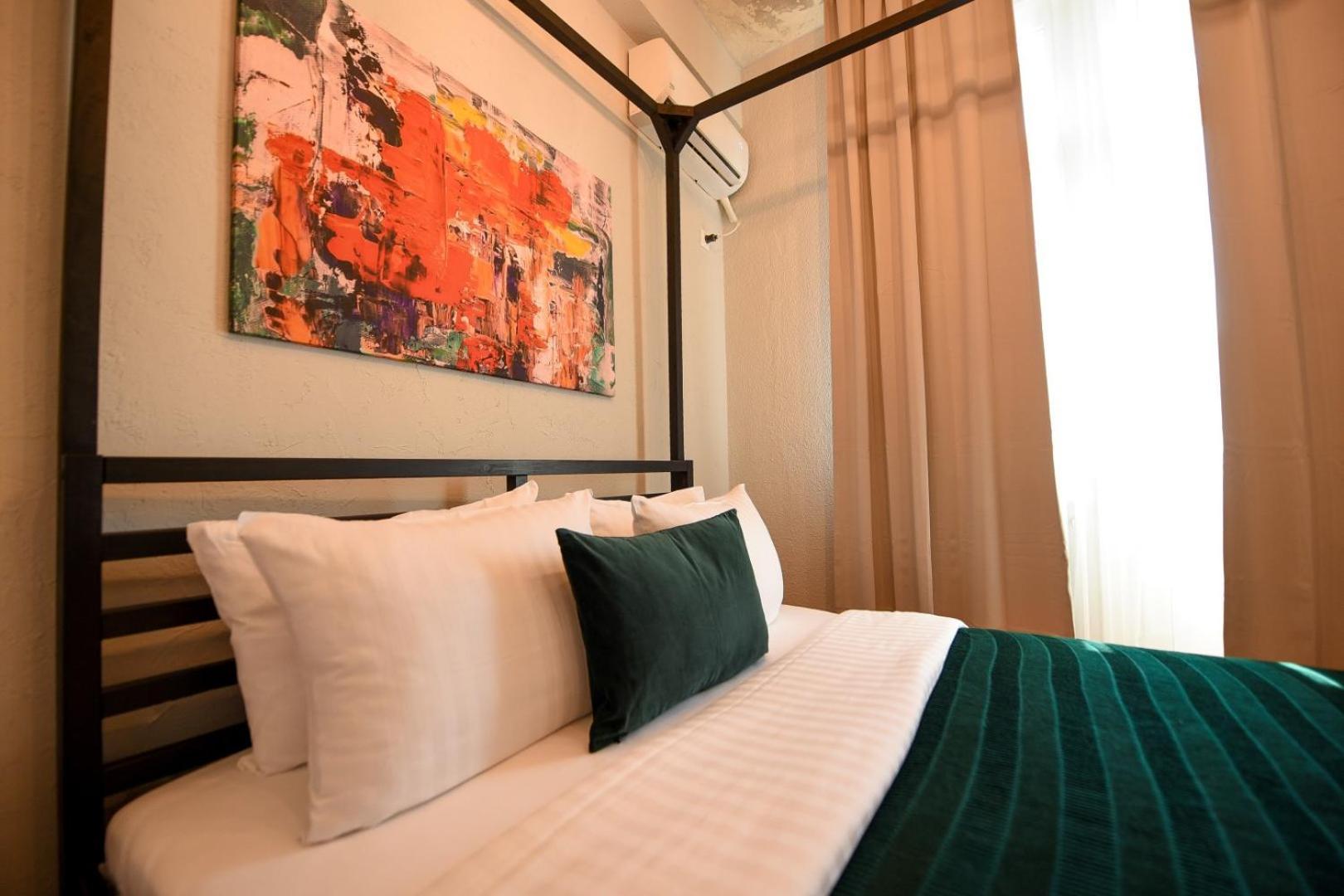Ideal Home - Spacious & Modern Accommodation Near Unirii Square Bucharest Bilik gambar